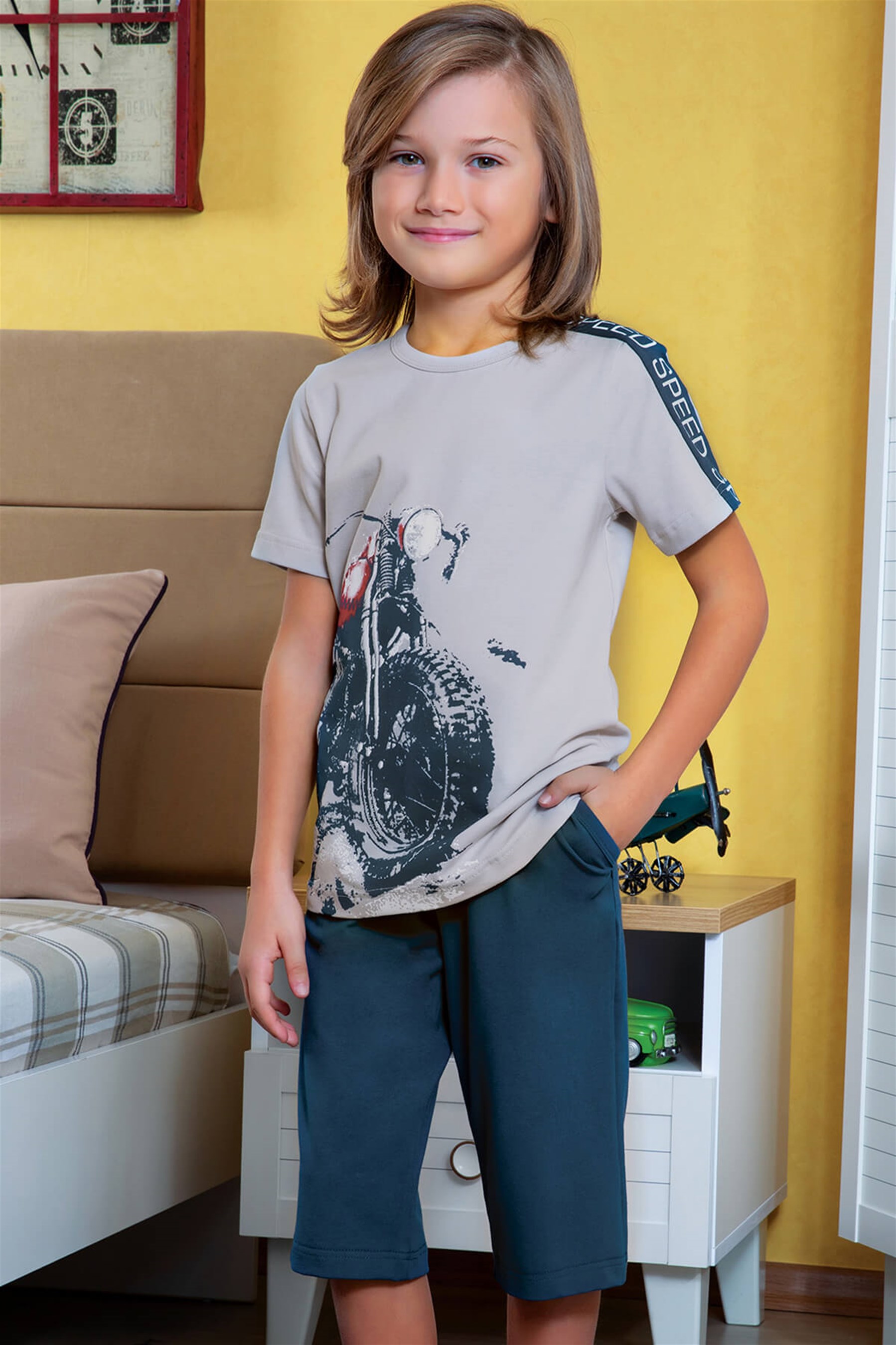 9770 Baykar Erkek Çocuk Kapri Takımı