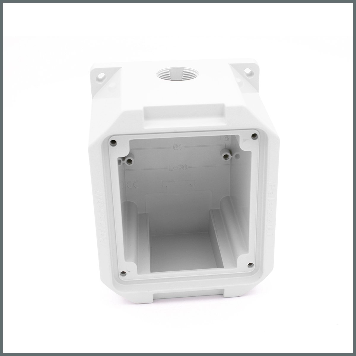 Fiş ve PrizlerPalazzoli Arka Kutu Sıva Üstü (1 Priz için) (IP66/IP67) 106x128mm. Giriş:M25