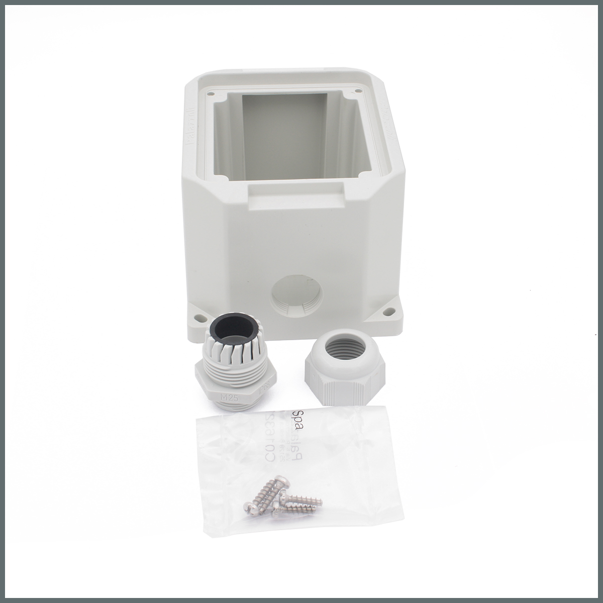 Fiş ve PrizlerPalazzoli Arka Kutu Sıva Üstü (1 Priz için) (IP66/IP67) 106x128mm. Giriş:M25