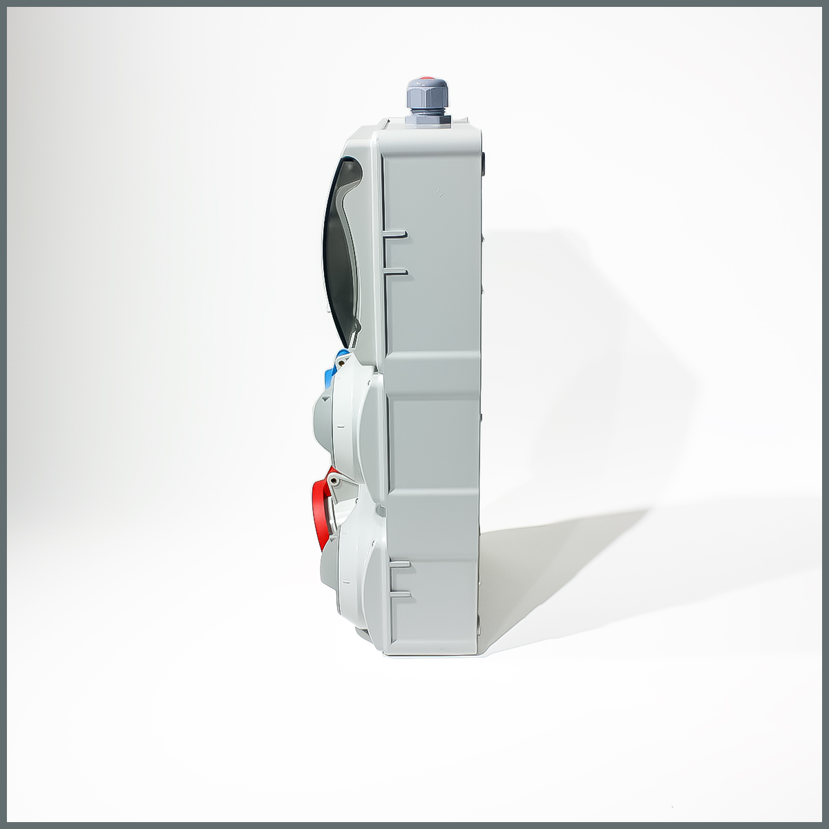 IP44 Kombinasyon Panosu  1 ad. 3x16A, 1ad. 5x32A Kilitli Priz