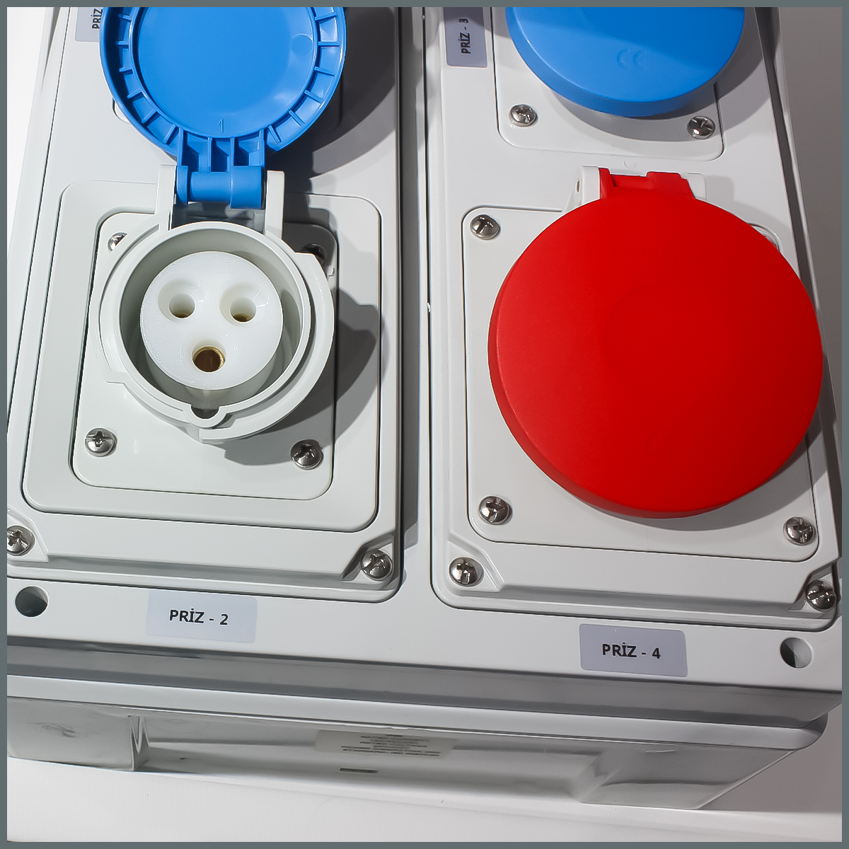 IP44 Kombinasyon Panosu  3ad. 3x16A, 1ad. 5x16A