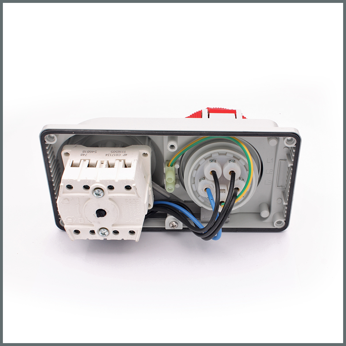 Konum GöstergeleriPalazzoli Prima Serisi Anahtarlı Priz 16 A (IP55) 400V (Yatay) 3P+N+T h:6