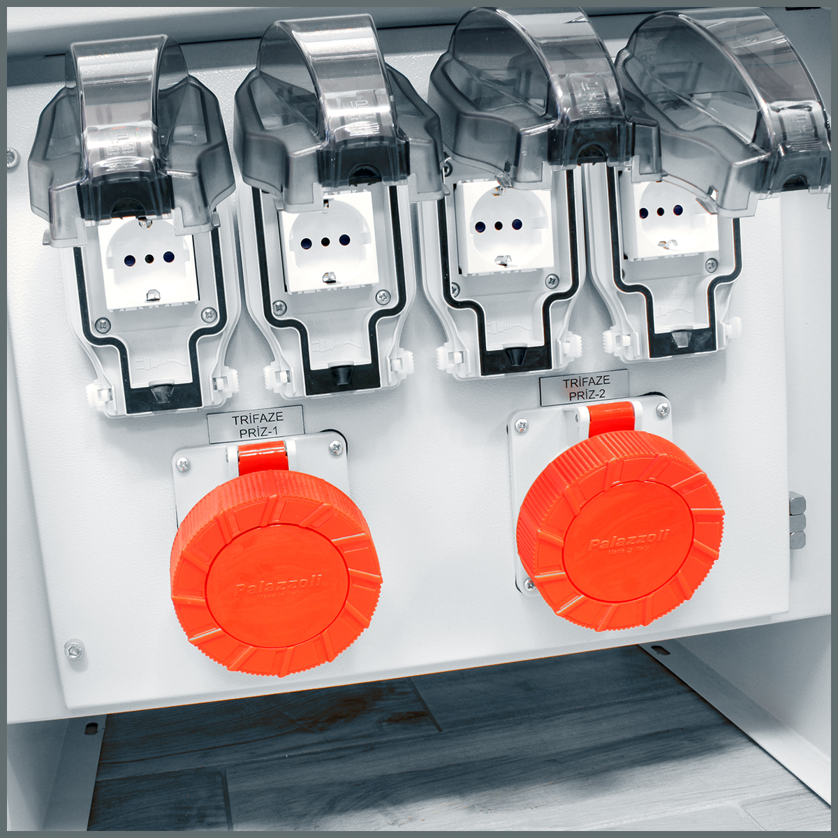 Novsen (Harici Tip) IP66 Kombinasyon Panosu 2x 5x32A, 4x Schuko Priz 16A 