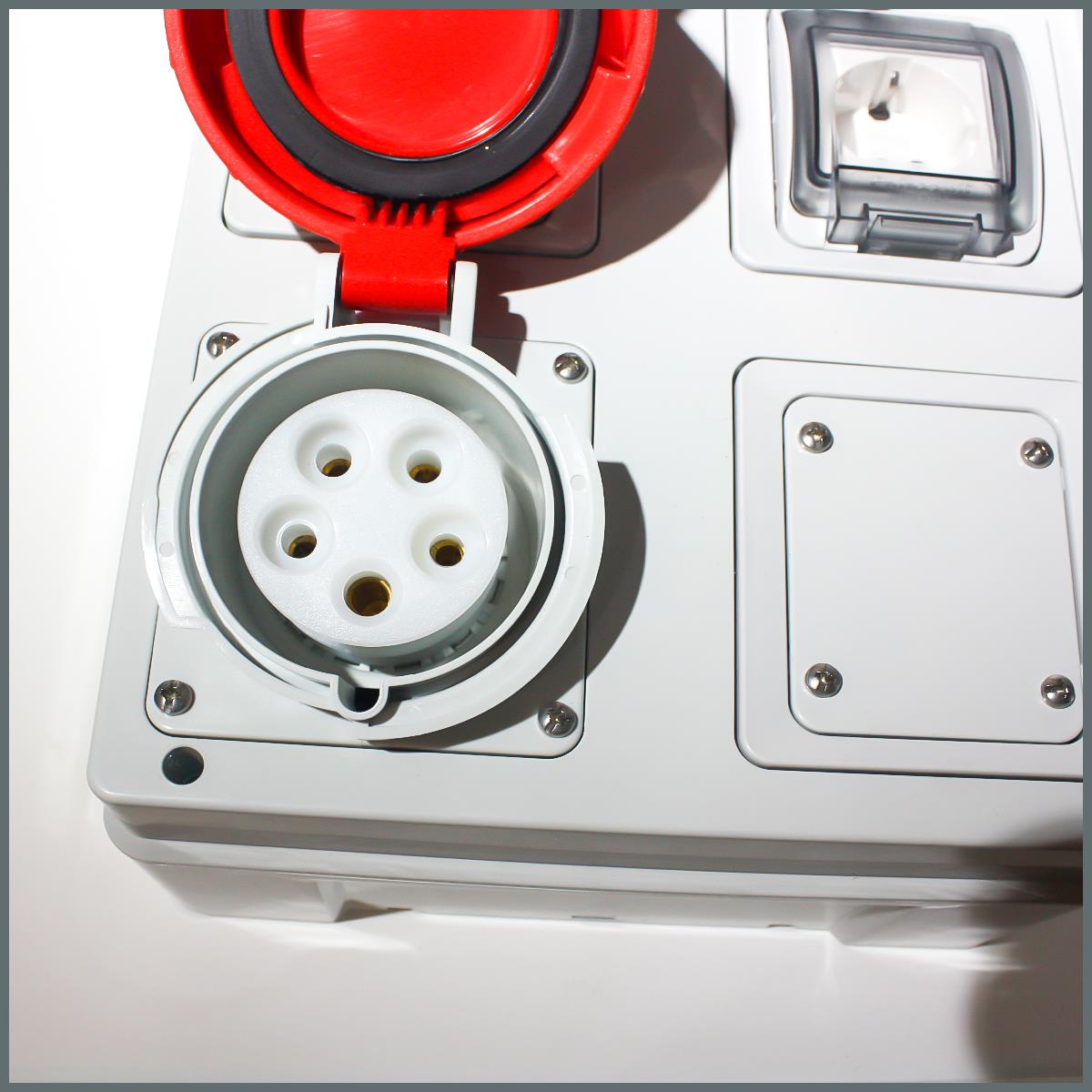 Novsen IP66 Kombinasyon Panosu 1ad. 5x32A 2ad. Schuko Priz