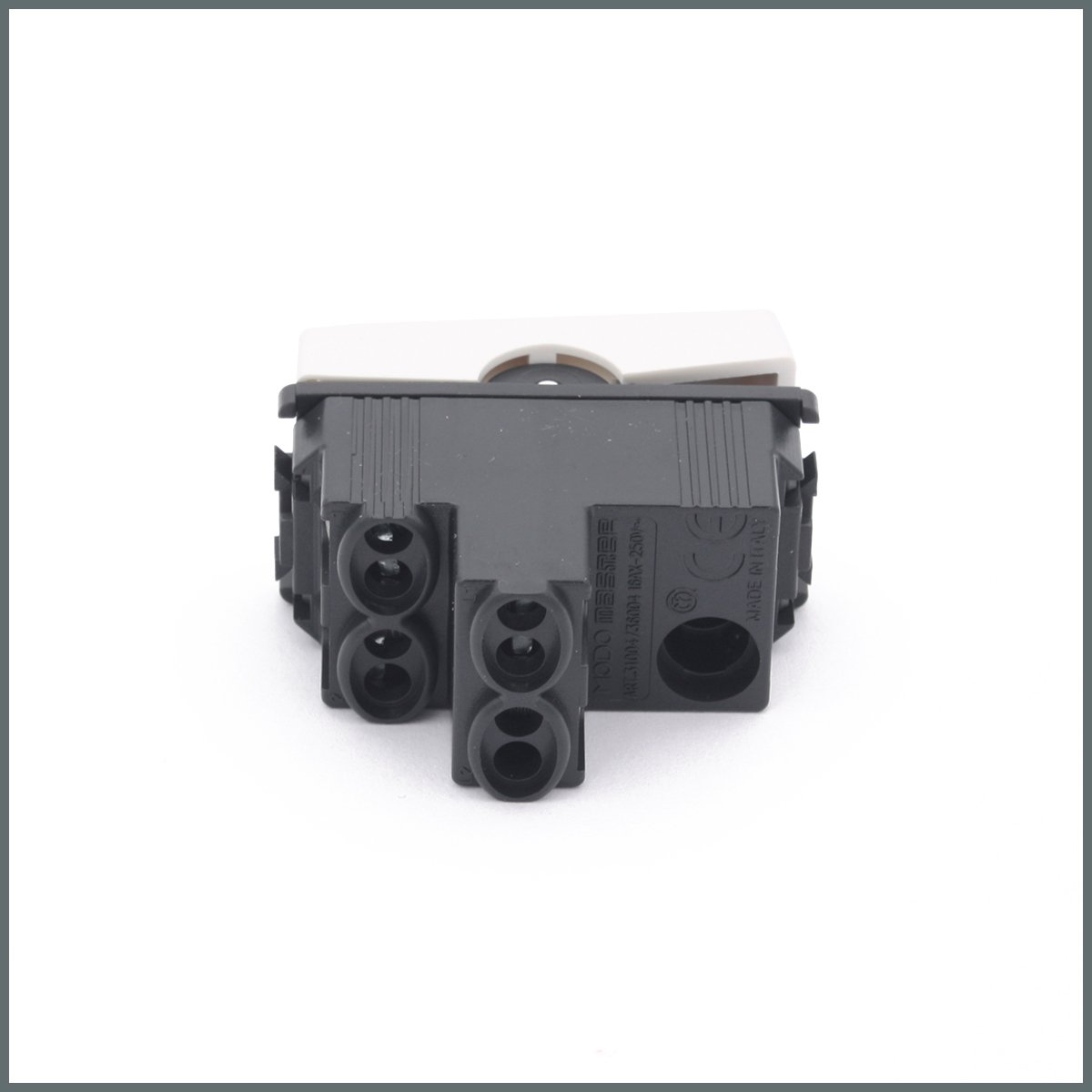 OnestoYön Değiştirme Anahtarı - 1 Modül  16A 250V