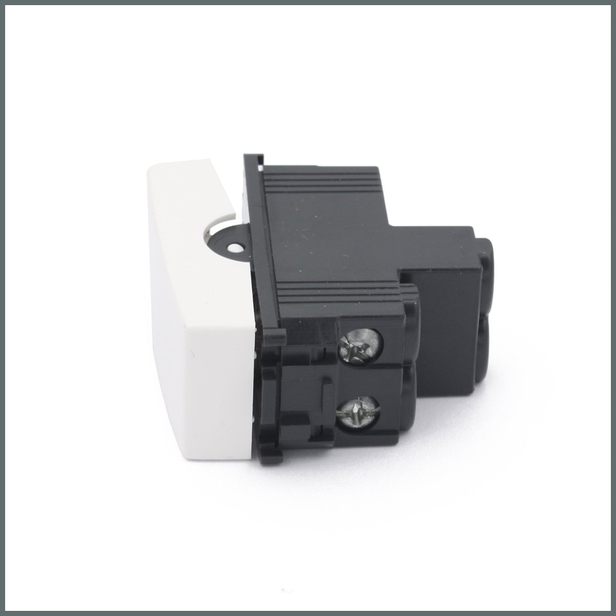 OnestoYön Değiştirme Anahtarı - 1 Modül  16A 250V