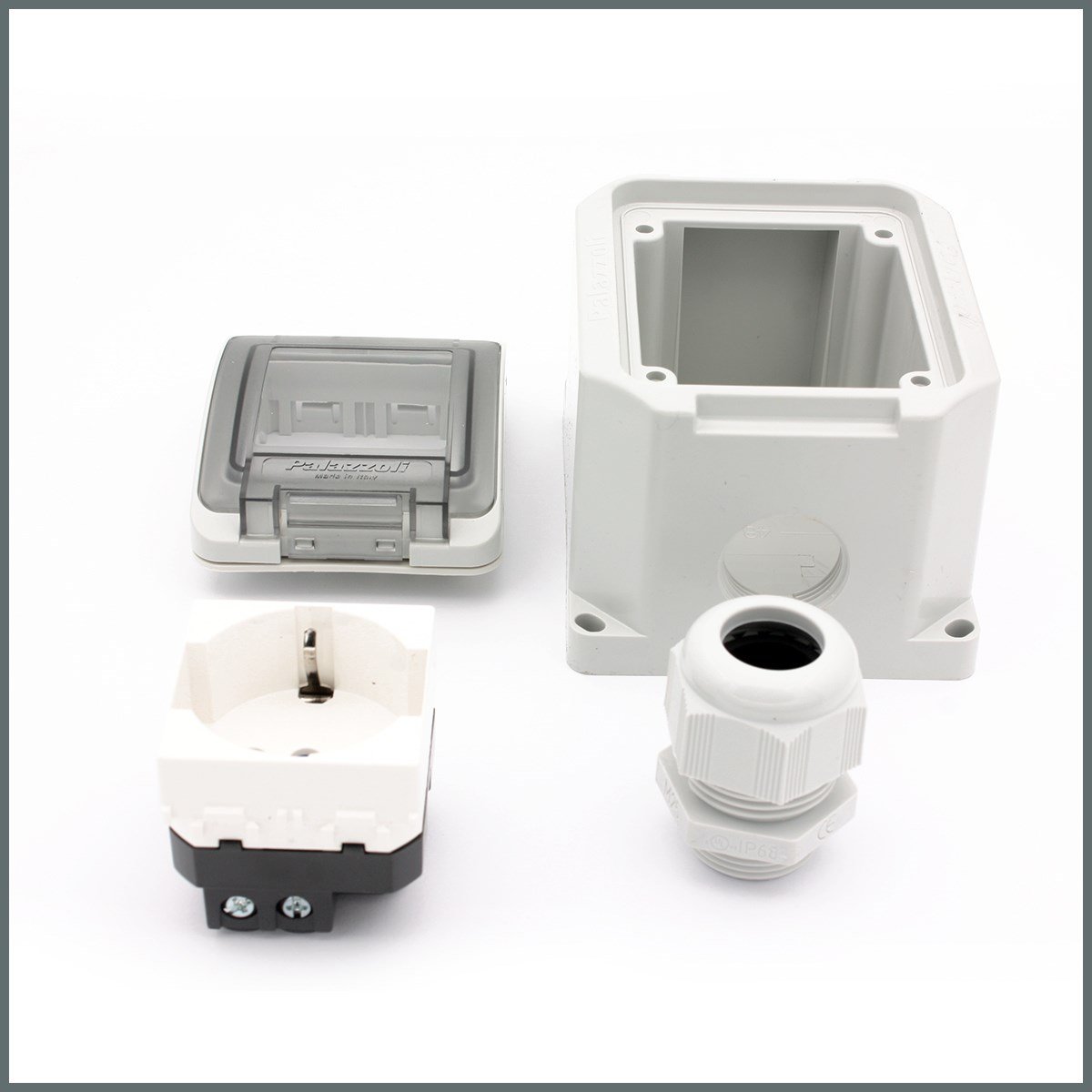 Su Geçirmez IP66 Sıva Üstü kutulu  Dış Ortam Prizi B (Bahçe,Garaj)