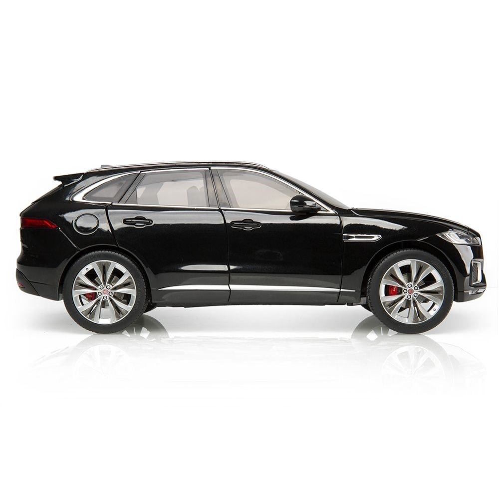 JAGUAR F-PACE MODEL ARAÇ