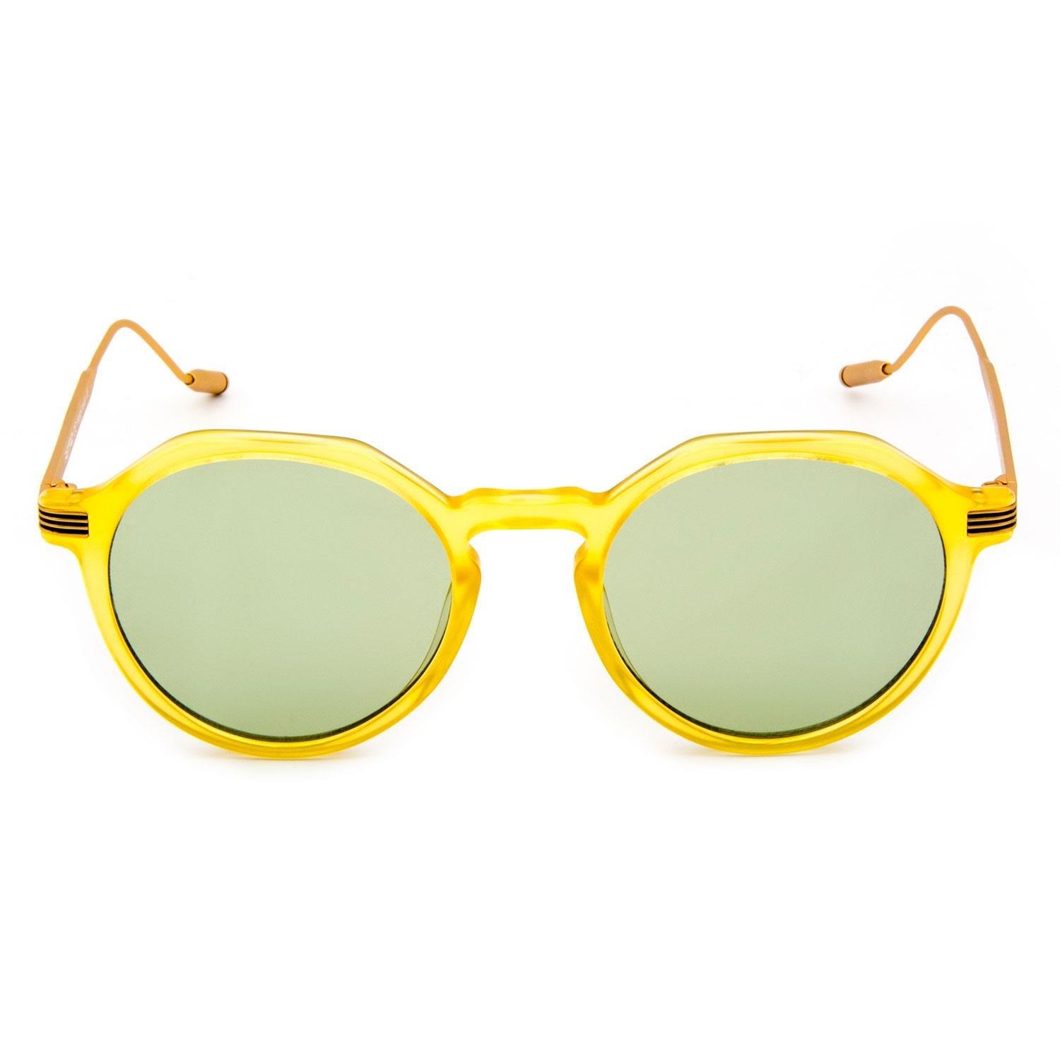 retro-remix-iii-05-unisex-gunes-gozlug-43e3-b.jpg
