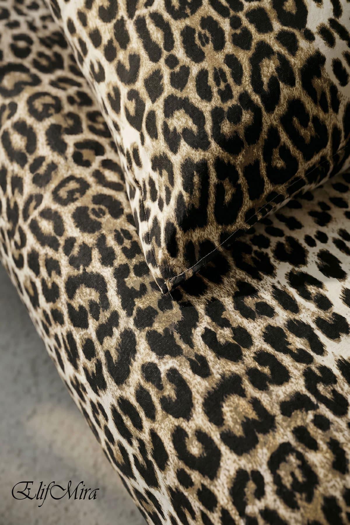Çift Kişilik Lastikli Çarşaflı Nevresim Takımı  Leopar Desenli