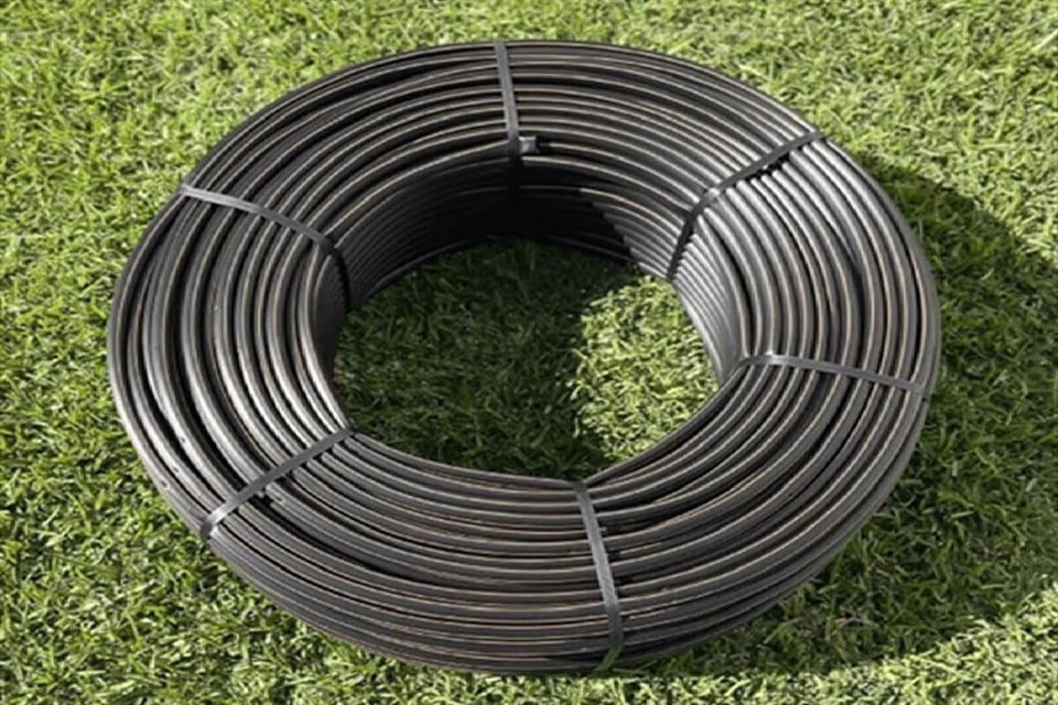 jetbahce.com-Netafim Dripnet PC 16 mm 40 cm 2.0 lt 500 mt Yuvarlak Damla Sulama Borusu Basınç Ayarlı