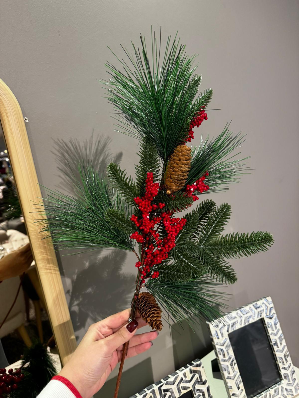 Crearthome Yapay Çiçek Kokina ve Çam Dalı Uzun Dal Kozalaklı 75cm Yılbaşı Çiçeği Pıtırcıklı nc-830 