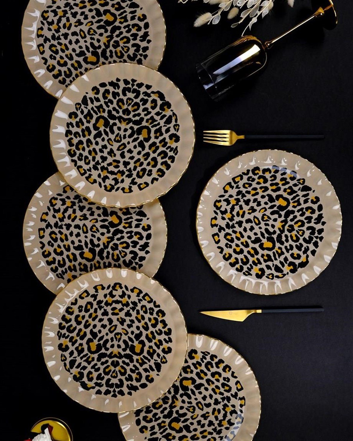 Glore Leopar Wavy Altın Yaldızlı 6 Kişilik Cam Servis Tabağı 26 cm 28098