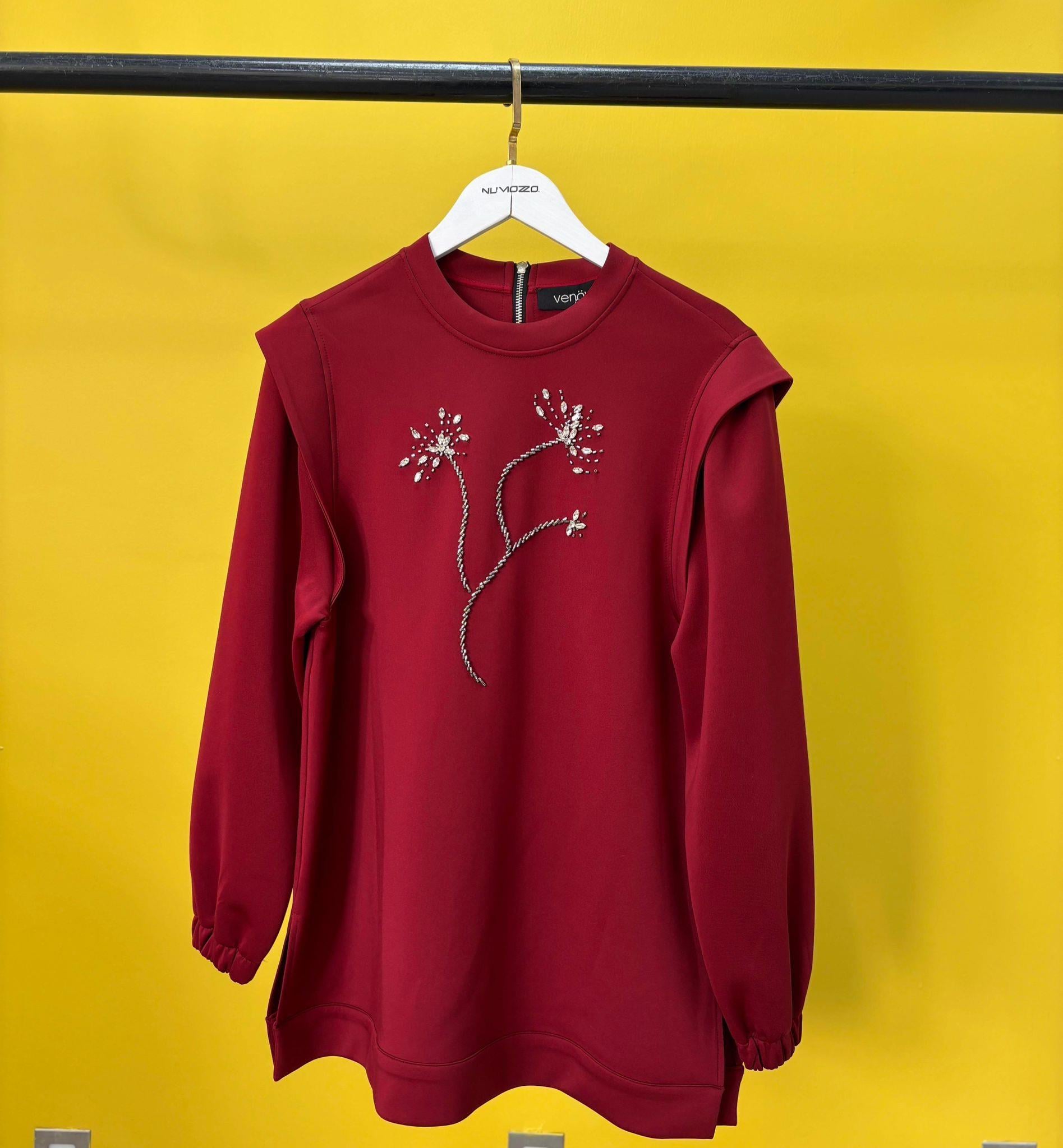 ÖNÜ TAŞ AKSESUARLI BORDO SWEAT