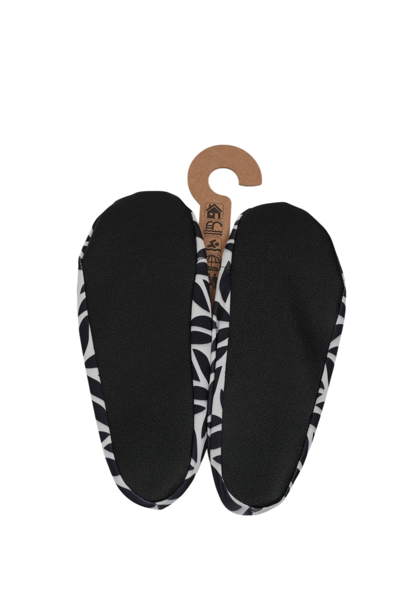 Mood Club-Falling Leaves Deniz Ayakkabısı ve Çok Amaçlı Kaydırmaz Havuz Patiği