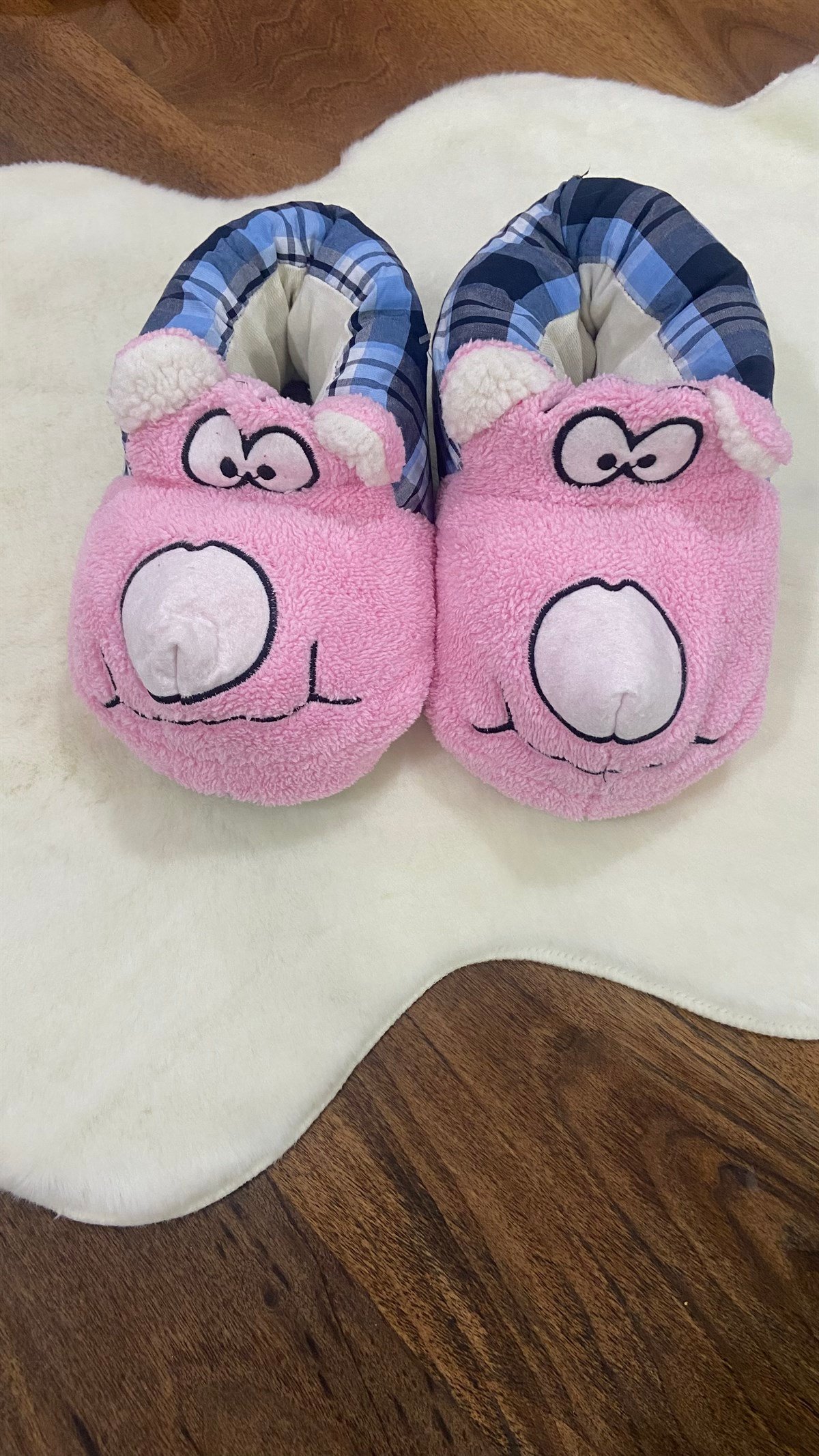 Hayvan Figürlü Panduf 36-389 Pembe Kareli