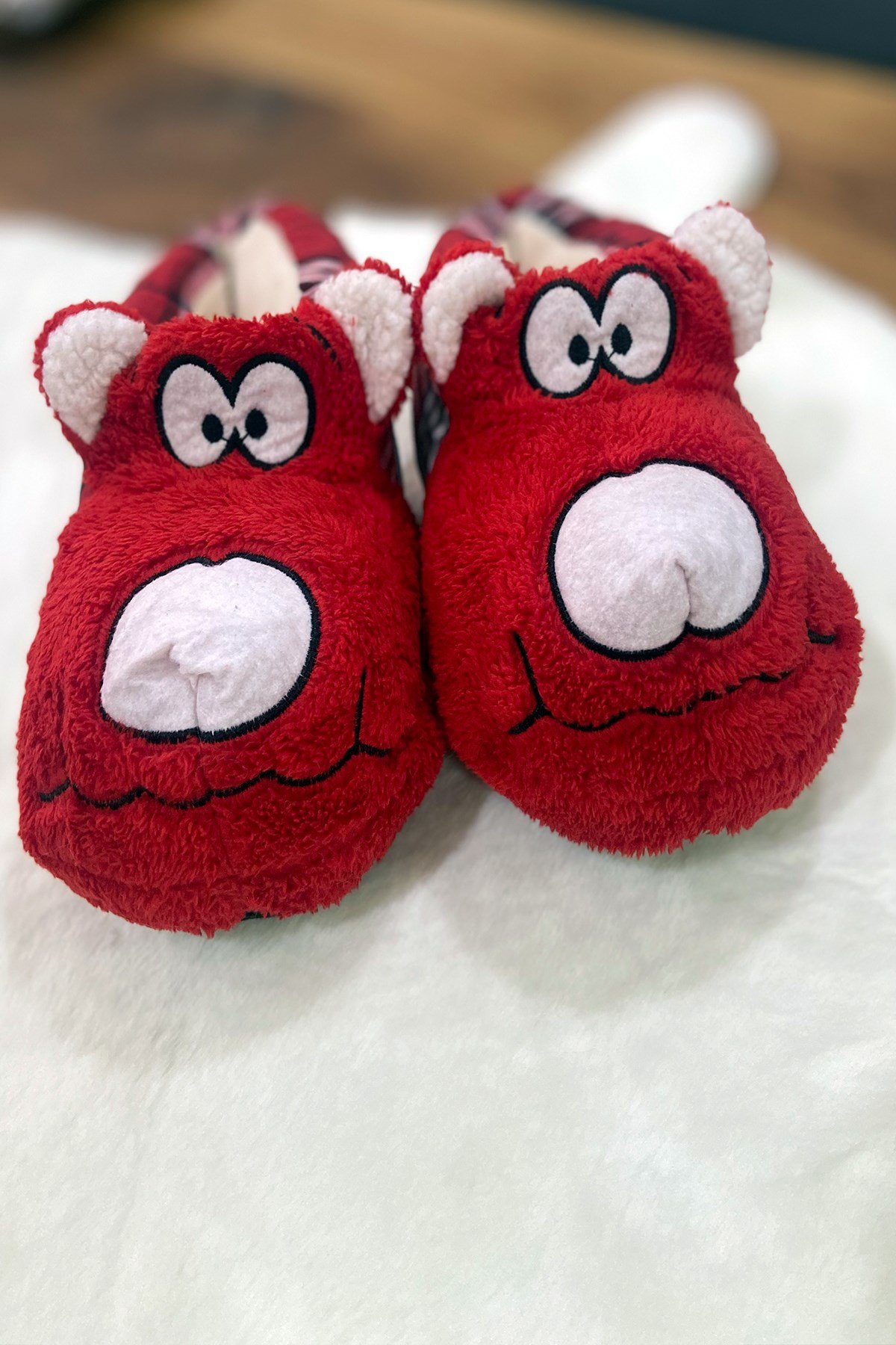 Hayvan Figürlü Panduf 36-39 Kırmızı Kareli