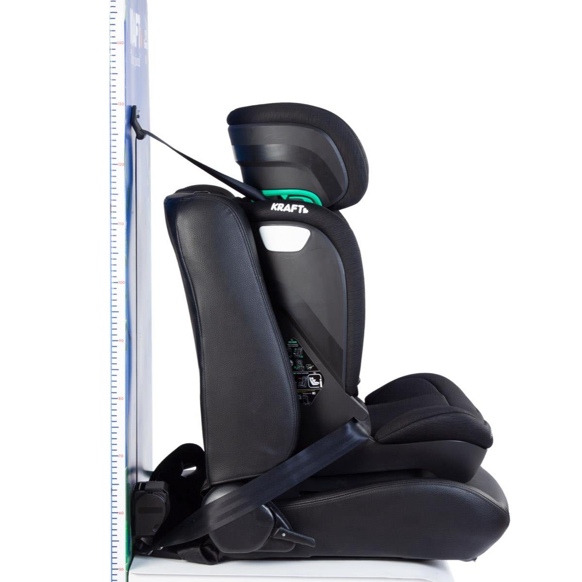 Henna Fix i-size (100-150 cm) 15-36 Kg Oto Koltuğu Siyah