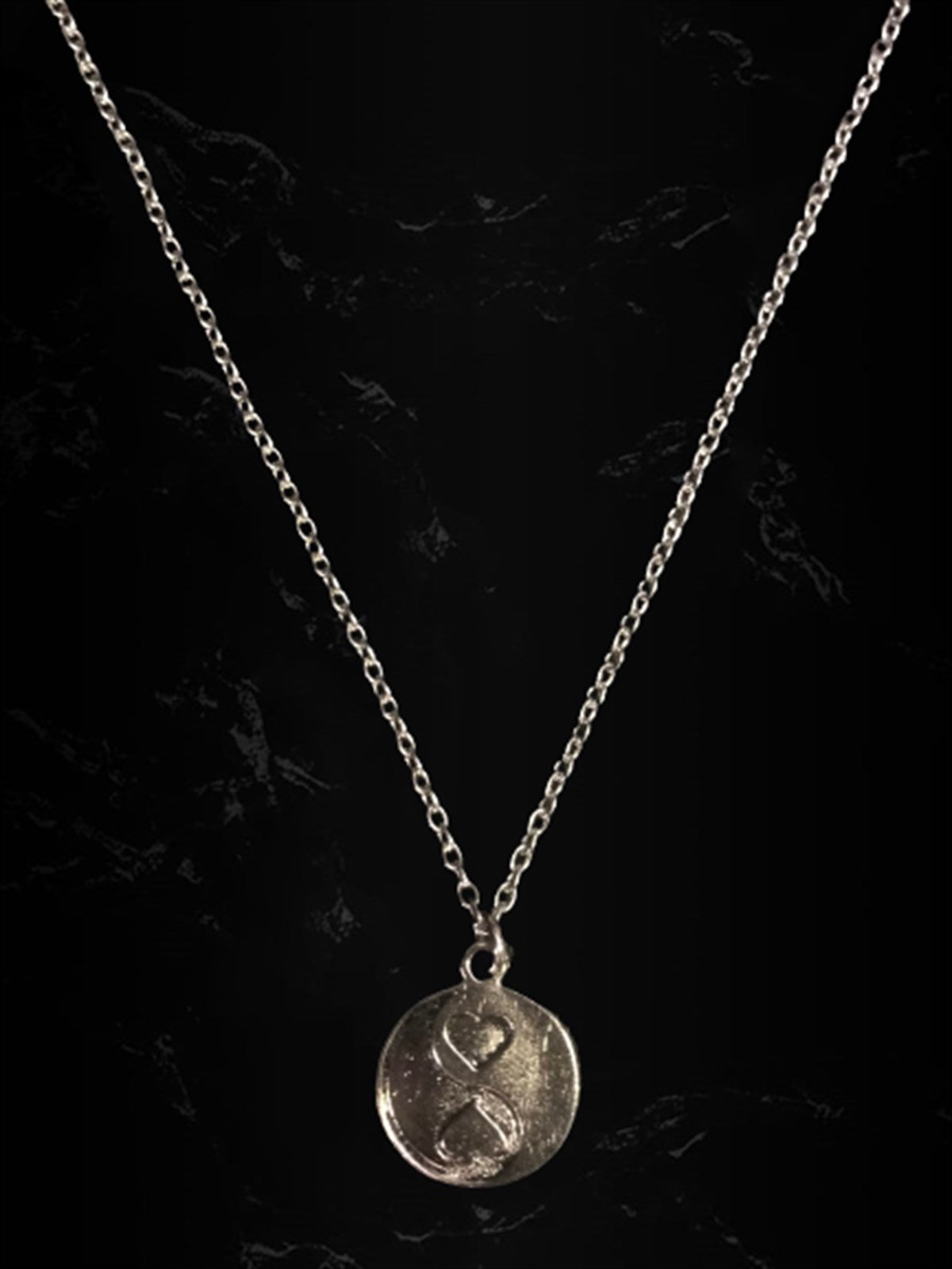 Balance and Heart Necklace Kolye