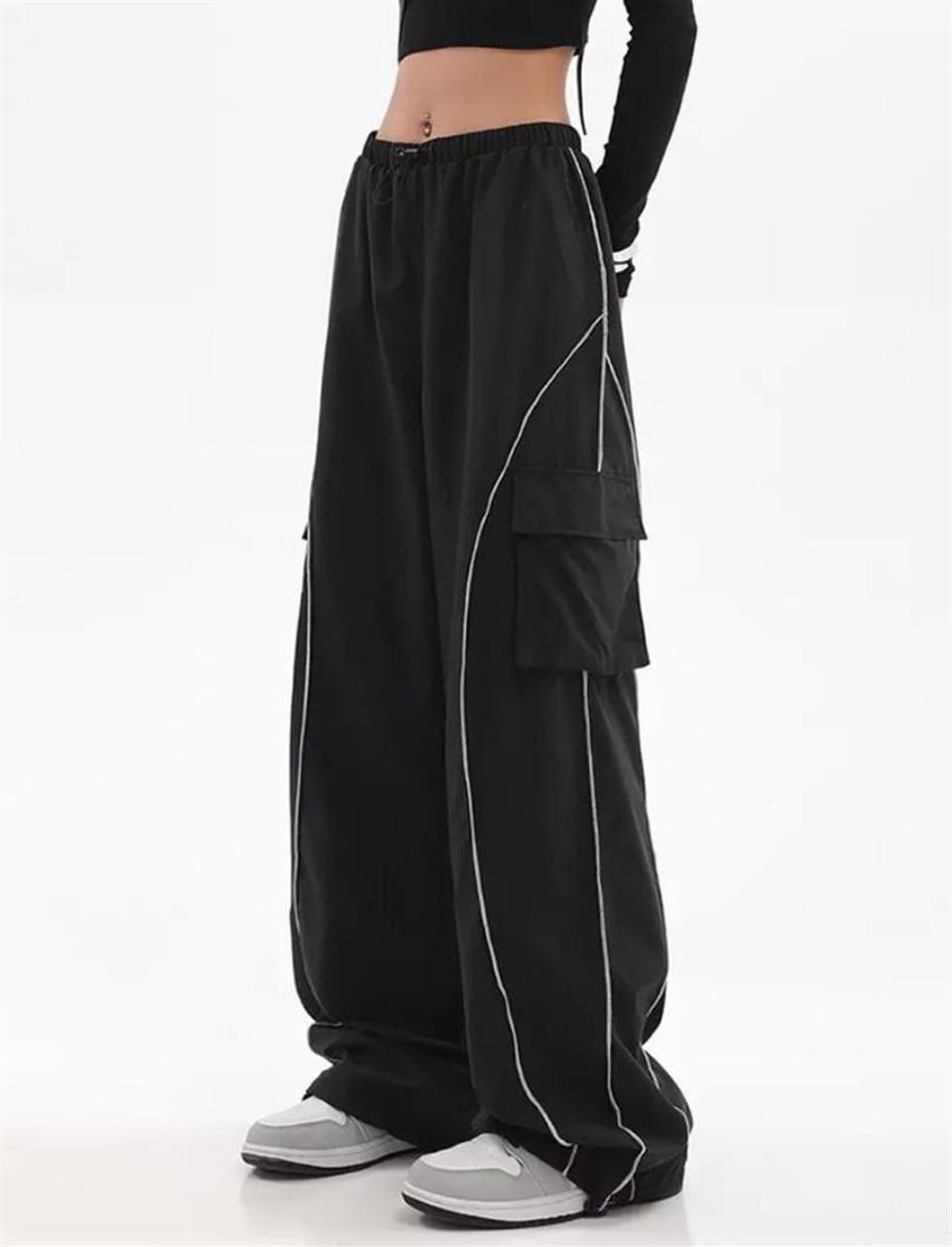 Cargo Pocket Lines Detail Wide Leg Tracksuit