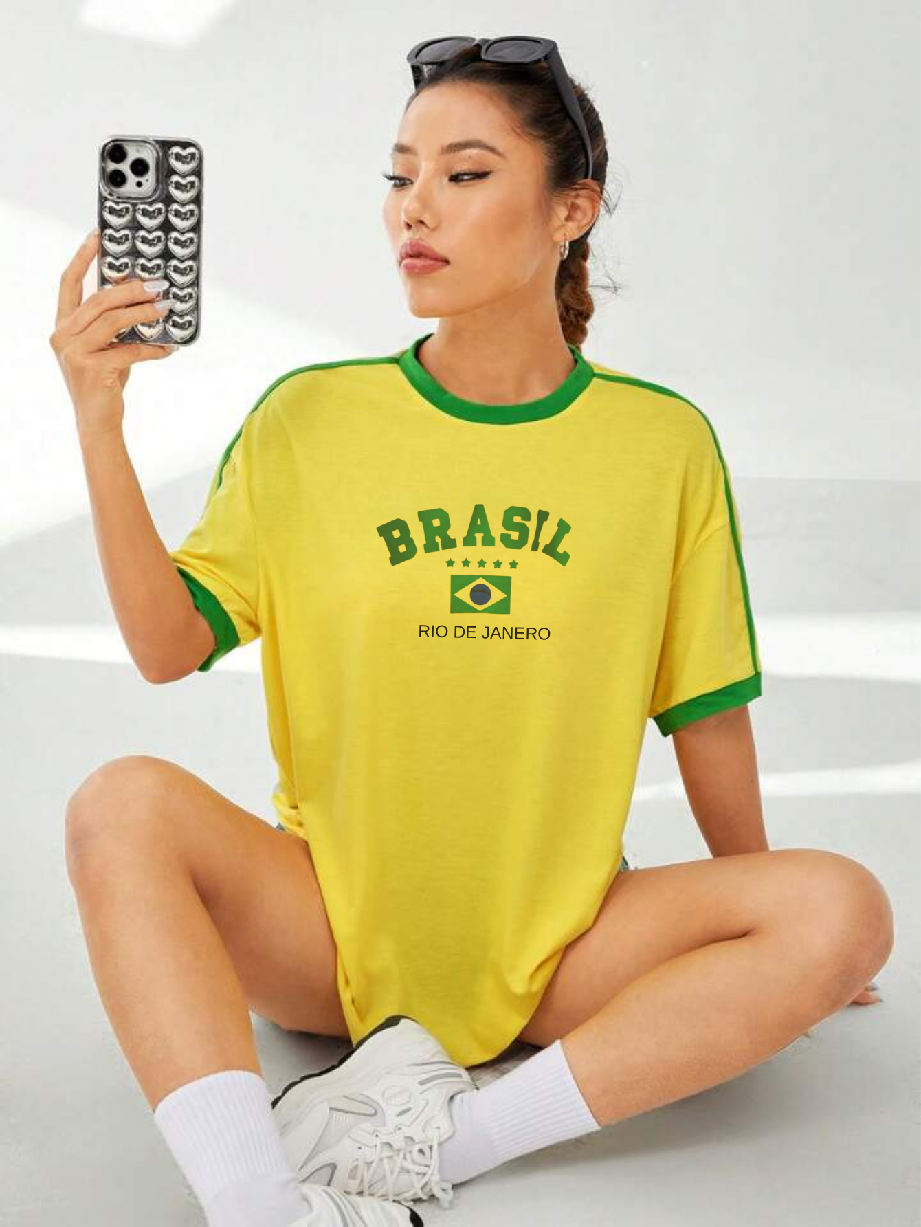 Extra Salaş Brasil Baskılı  (Unisex) T-Shirt