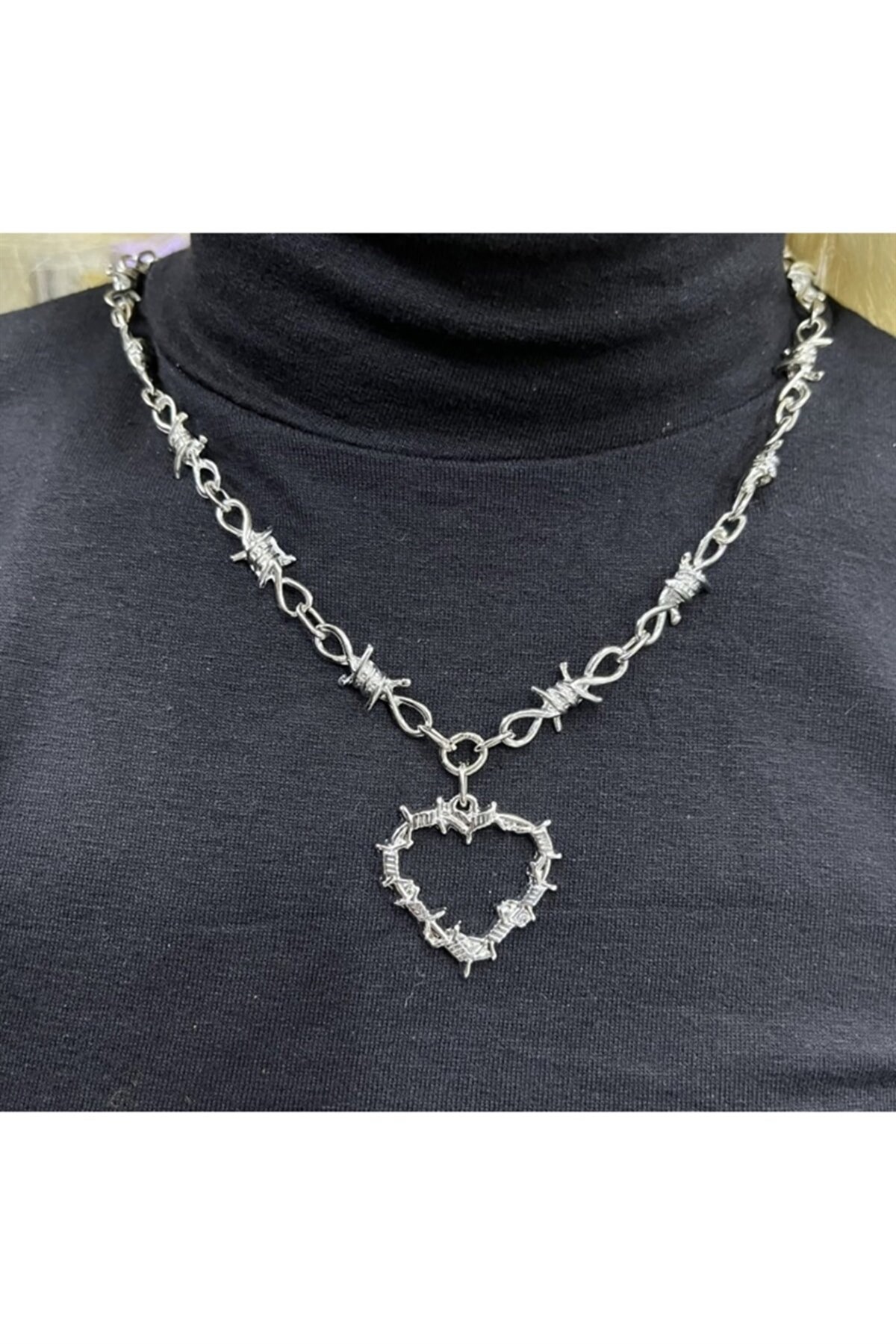Gothic Harajuku Barbed Wire Heart Dikenli Tel Unisex Kolye