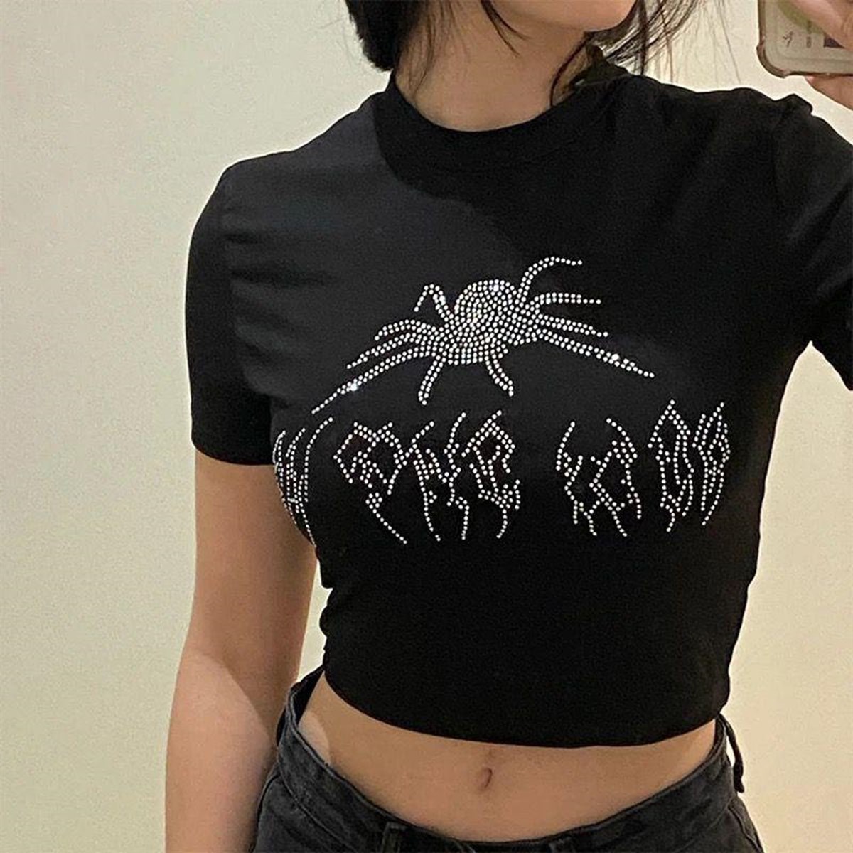 Gothic Taş İşleme Stone Spider Siyah Crop