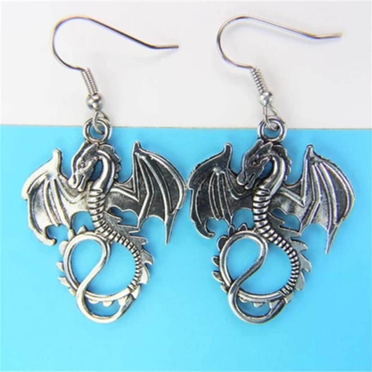 Gotik Ejderha Küpe