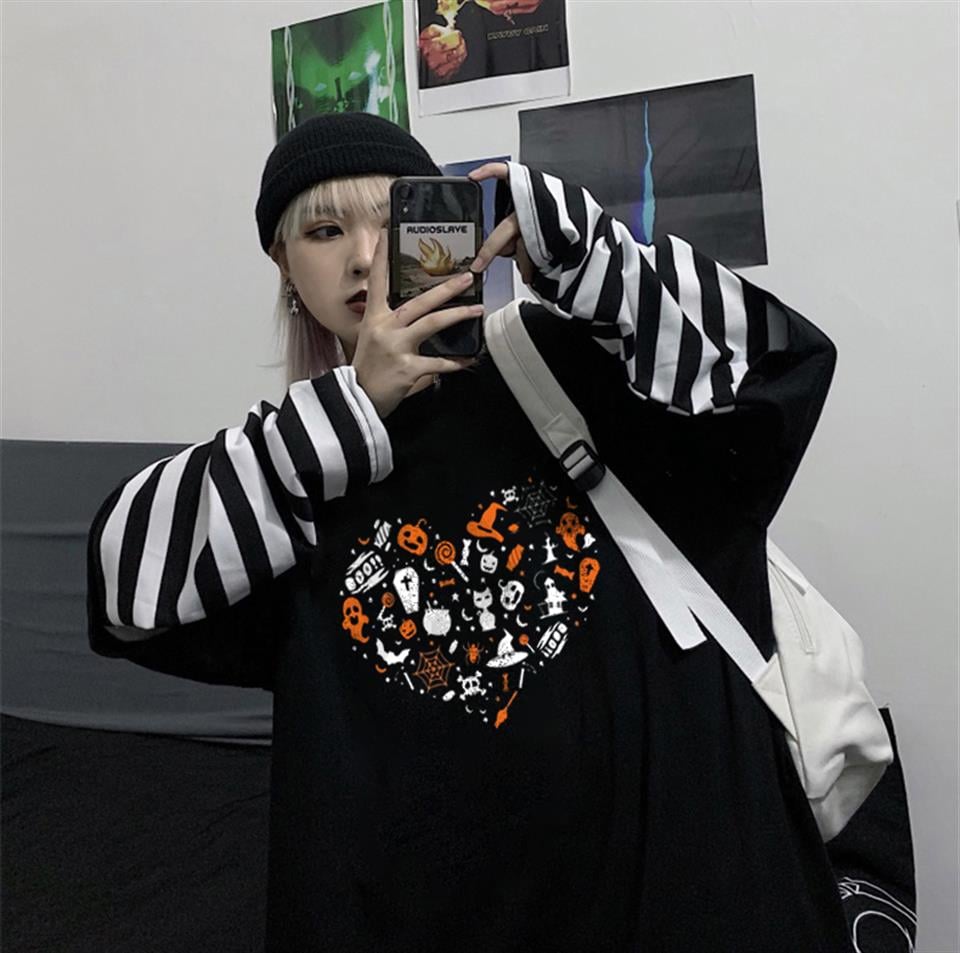 Halloween Heart Baskılı Fake Sleeves Unisex Siyah T-shirt