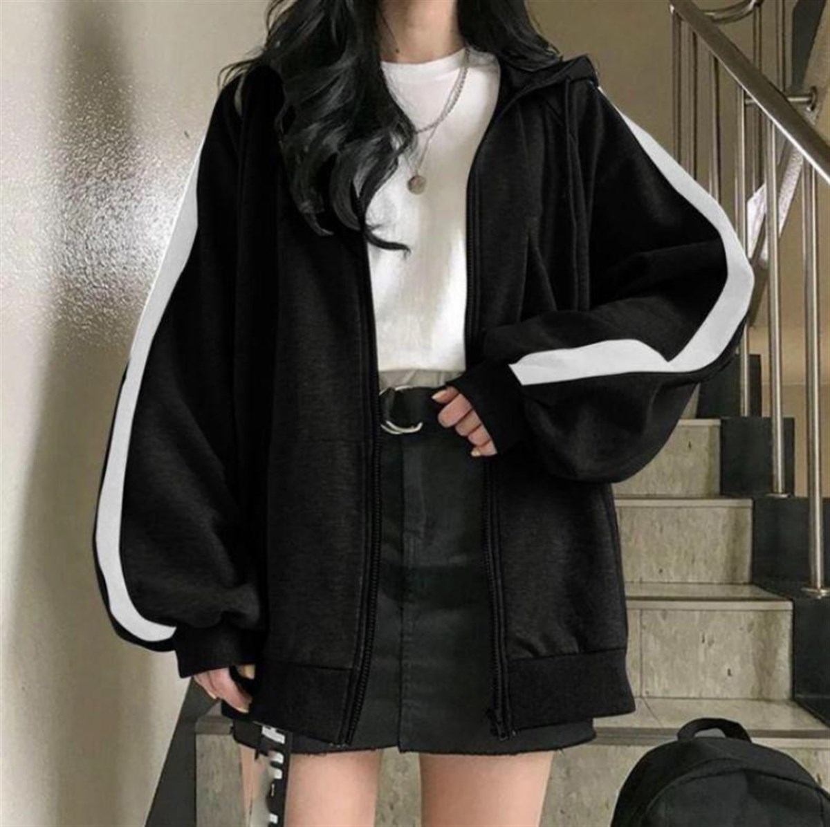 Harajuku Beyaz Şeritli Siyah Fermuarlı Unisex Hırka