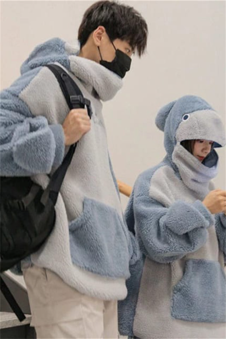 Harajuku Shark Style Peluş Oversize Eldivenli Kapüşonlu