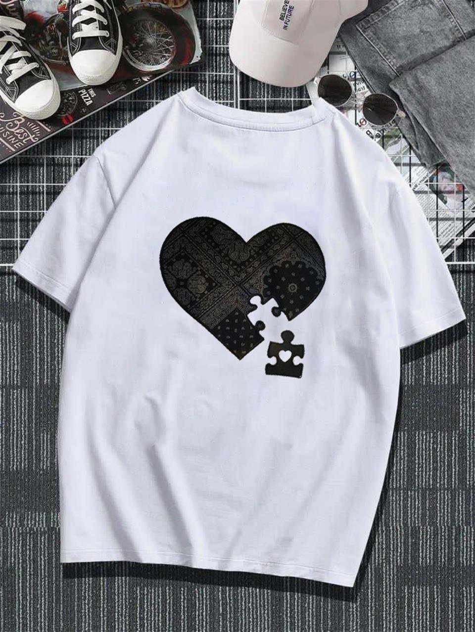 Heart Jigsaw Sırt Baskılı Beyaz Unisex Oversize T-shirt