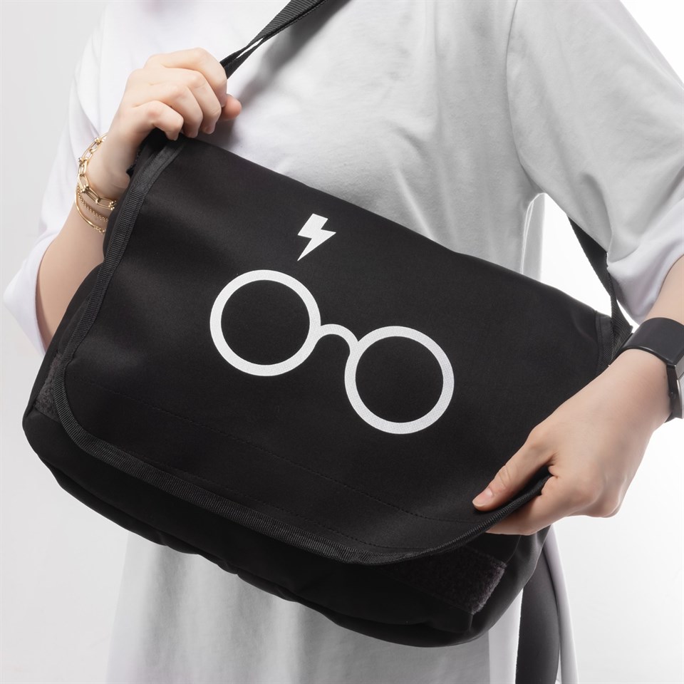 HP Baskılı Unisex Postacı Çantası