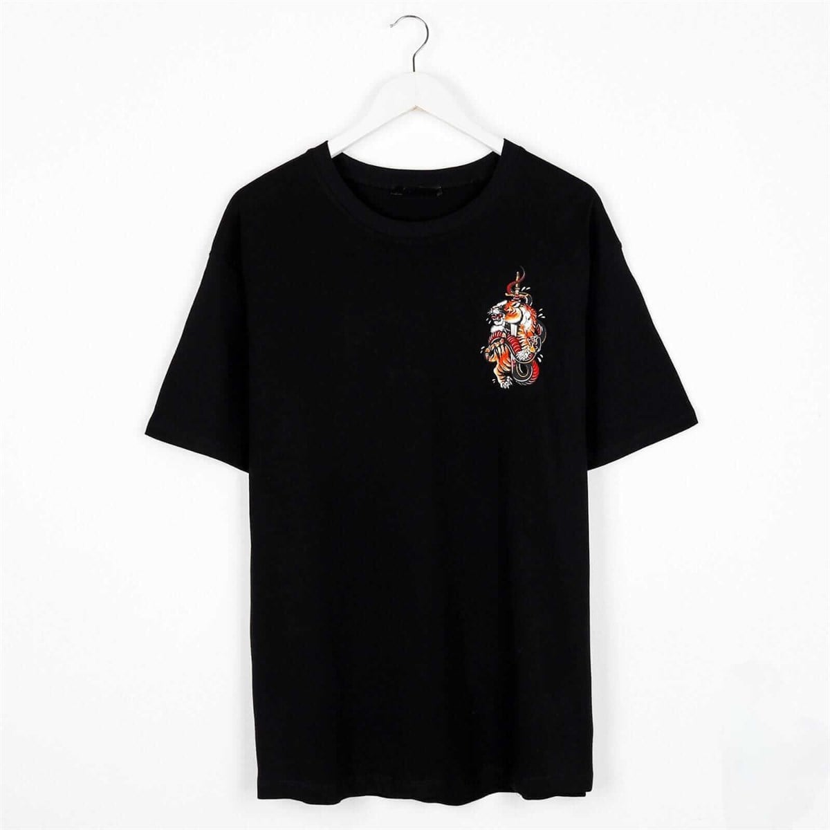 Kaplan Desen Sırt Baskılı Oversize Siyah Unisex Tshirt