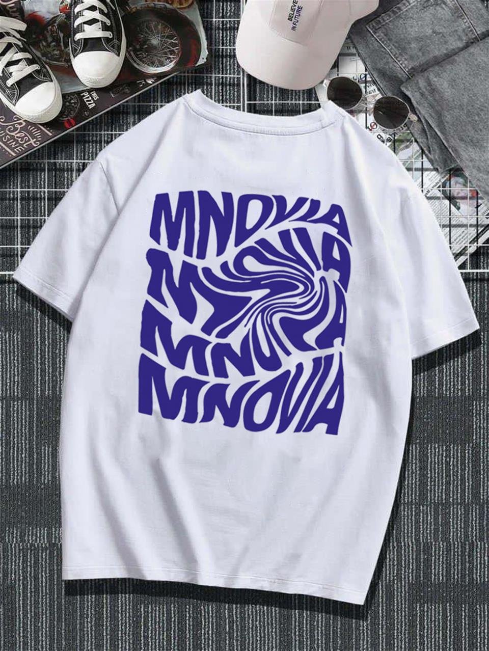 Mnovia Sırt Baskılı Beyaz Unisex Oversize T-shirt