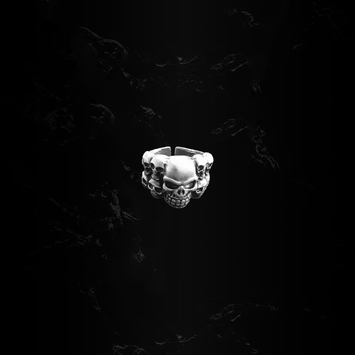 Multiple Skulls Ayarlanabilir Yüzük