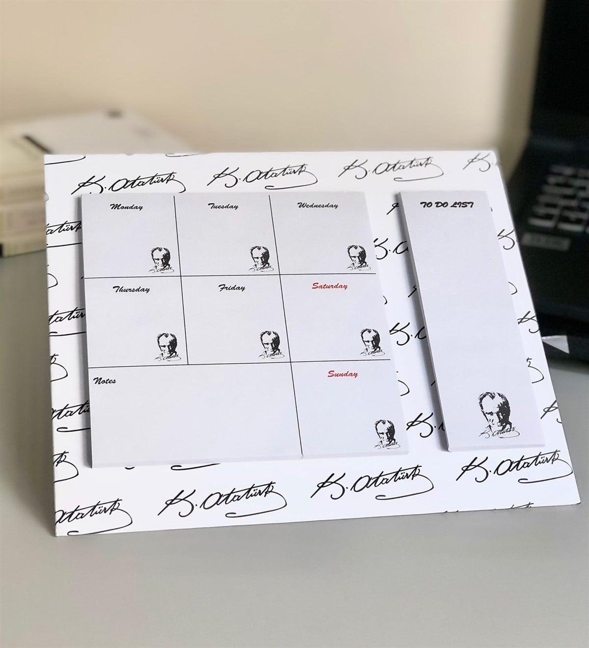 Mustafa Kemal Atatürk Tasarımlı Haftalık Planner