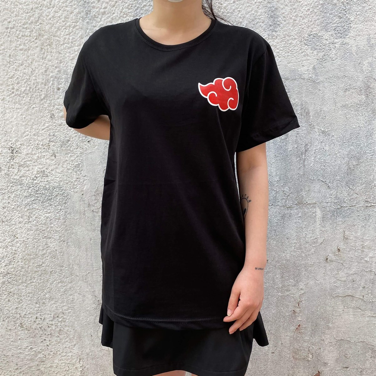 Naruto Shippuden: Akatsuki Clouds Ön Arka Unisex T-shirt