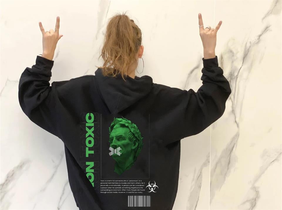 Non Toxic Sırt Baskılı Siyah Kapüşonlu Sweatshirt