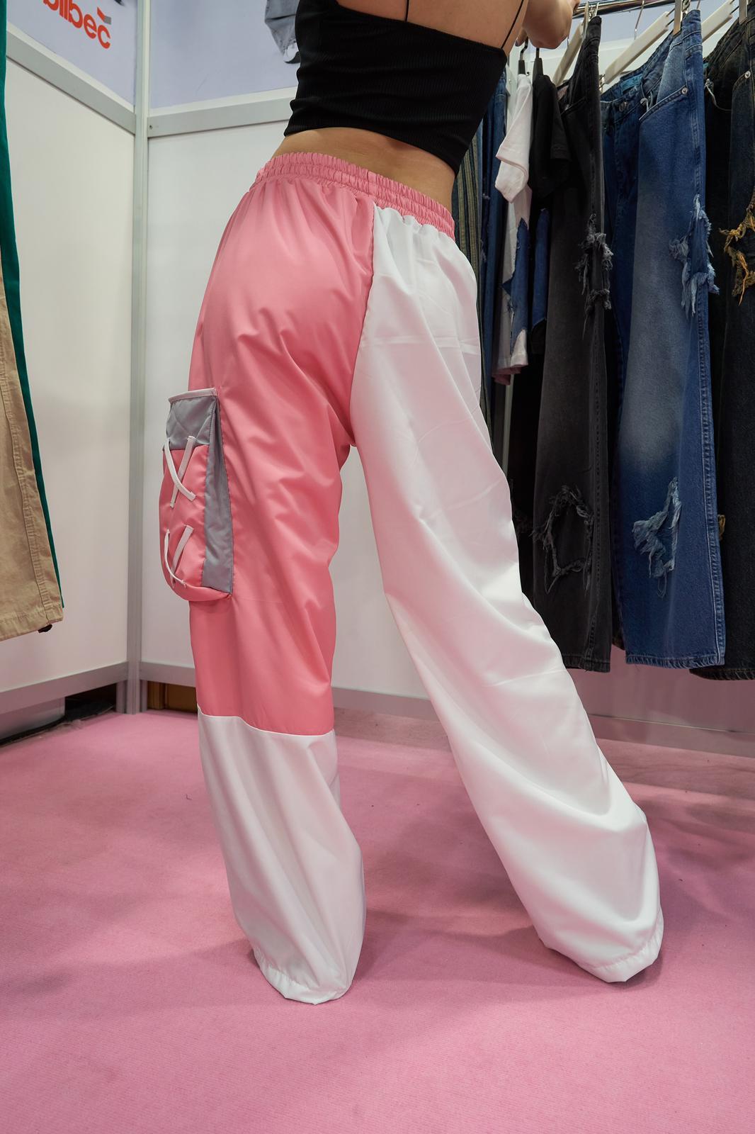Pembe Streetwear Detail Oversize Unisex Eşofman Altı