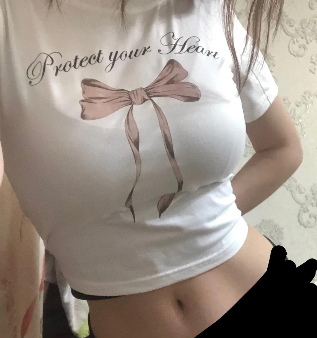 Protect Your Heart Baskılı Beyaz Crop 
