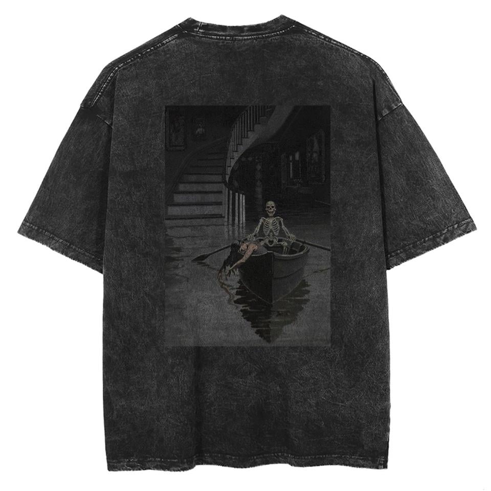 Skeleton In Sandal Sırt Baskılı Unisex Eskitme T-shirt