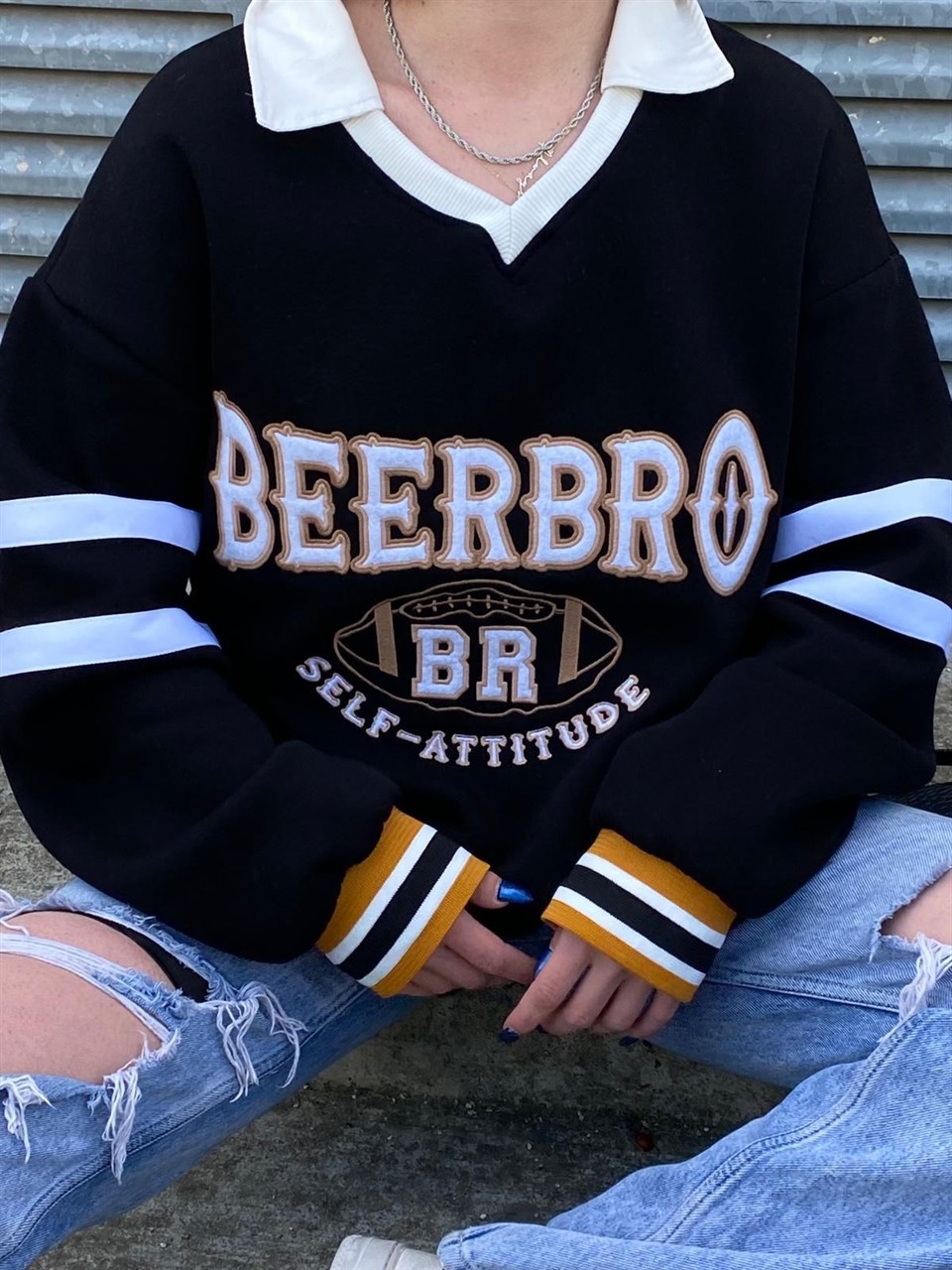 Sokak Tarzı Siyah Beerbro Nakışlı Kabartma  Sweatshirt