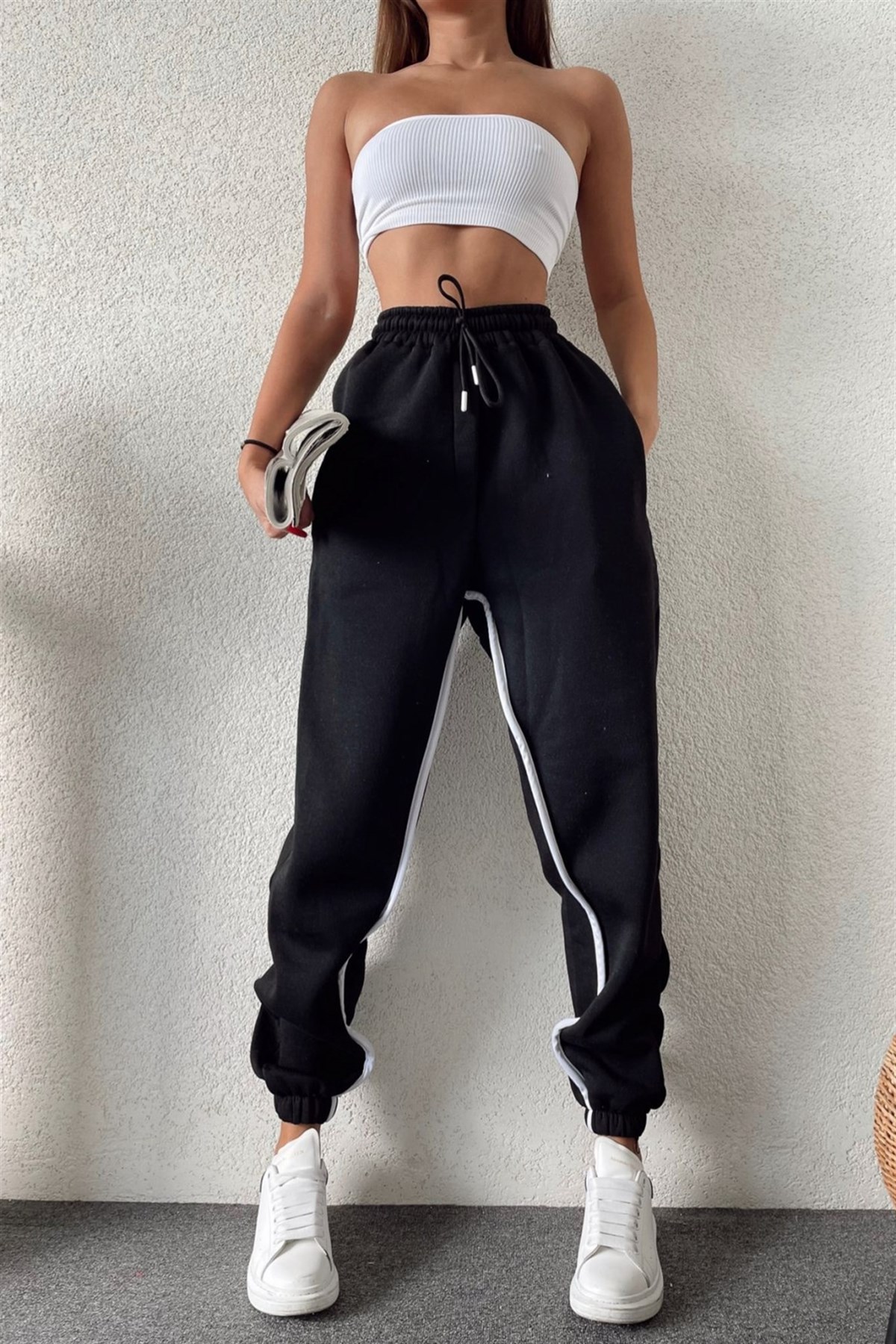Sokak Tarzı Siyah Şeritli Üç İplik Unisex Oversize Eşofman