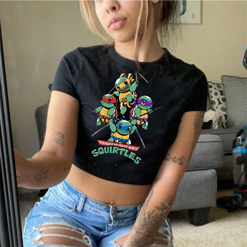 Squirtles Baskılı Siyah Crop