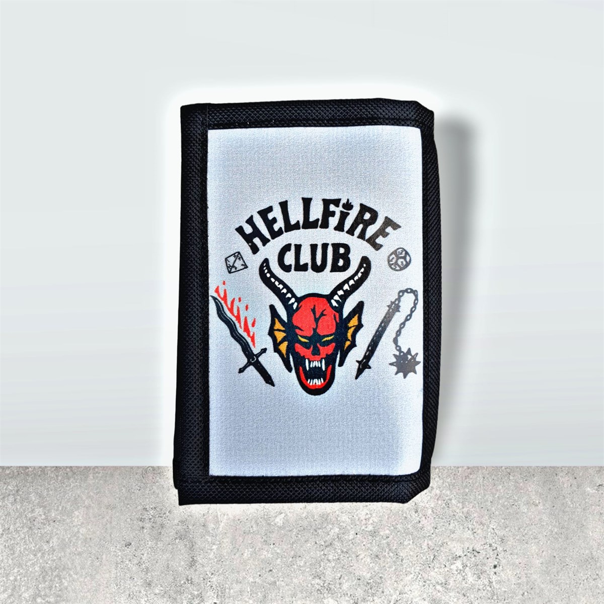 Stranger Things Hellfire Club Gri Klasik Cüzdan