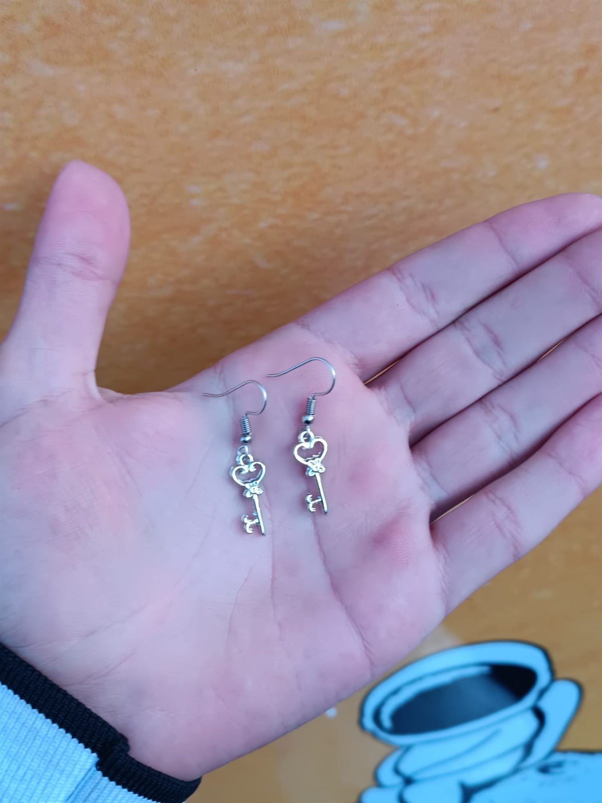Touz Figured Key Çift Küpe