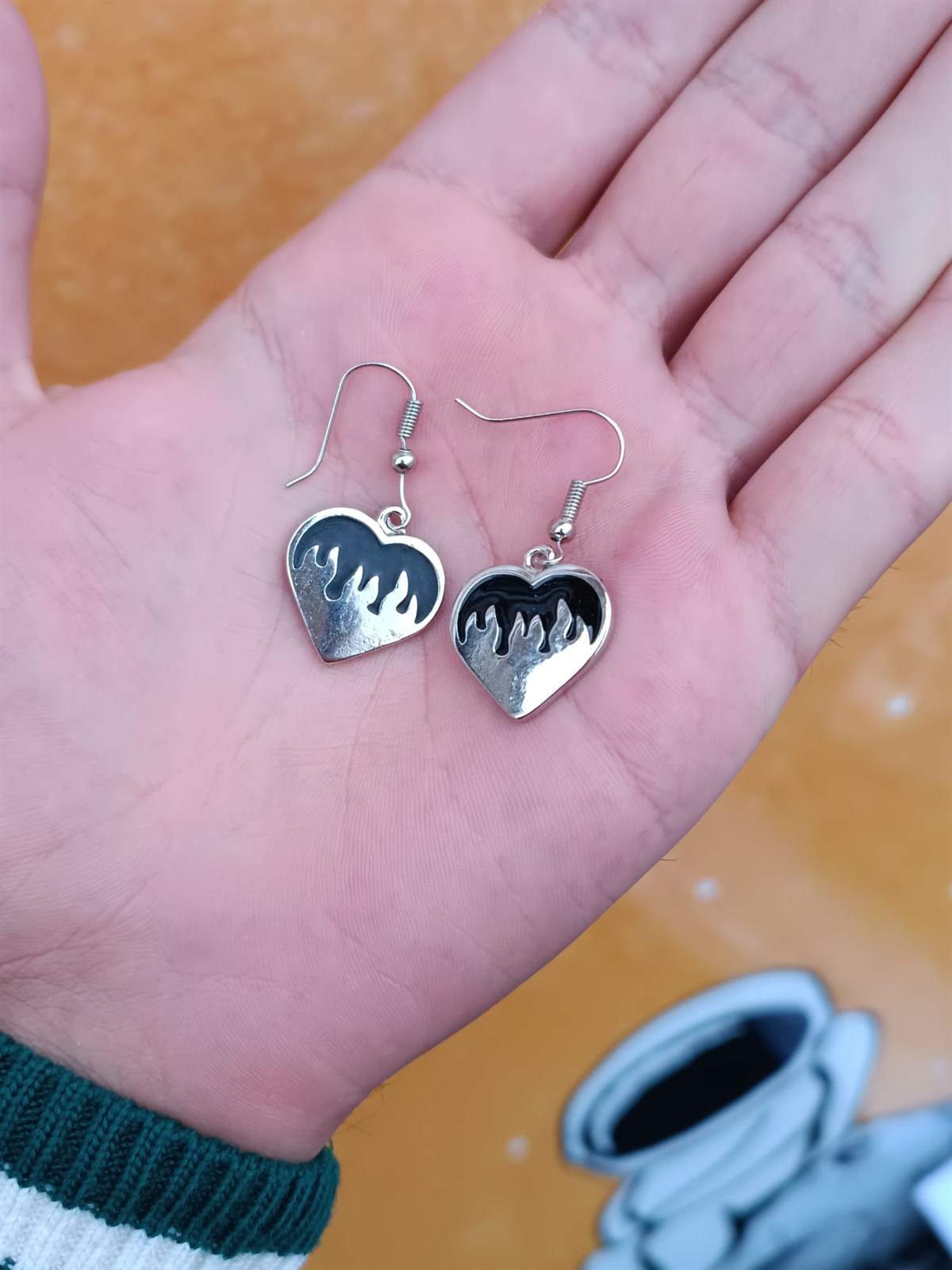 Touz Gothic Burning Heart Çift Küpe