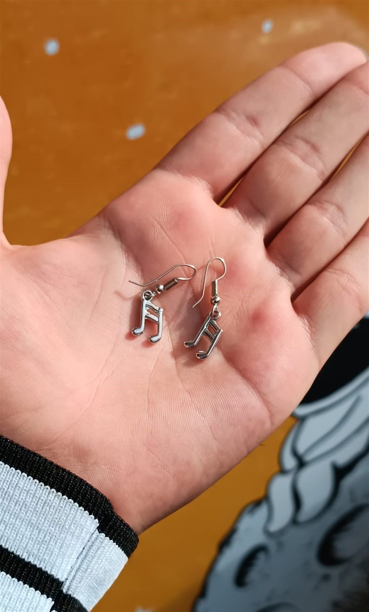 Touz Gothic Musical Note Çift Küpe