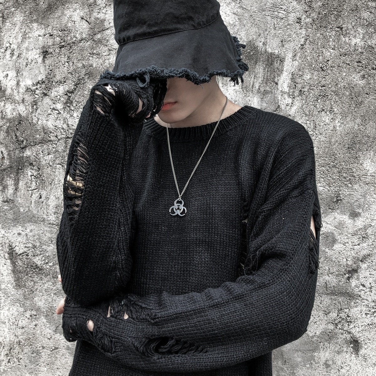 Touz Harajuku Oversize Unisex Yırtıklı Siyah Kazak